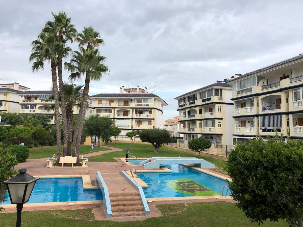 Martas Apartment Torre La Mata Exterior foto